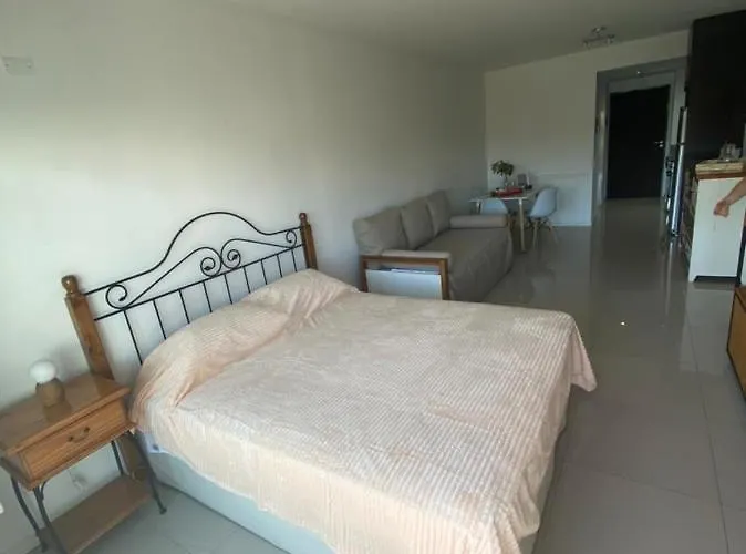 New Dorrego Apart